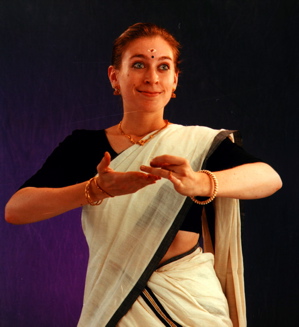 Heike Moser als Lalita in Surpanakhankam